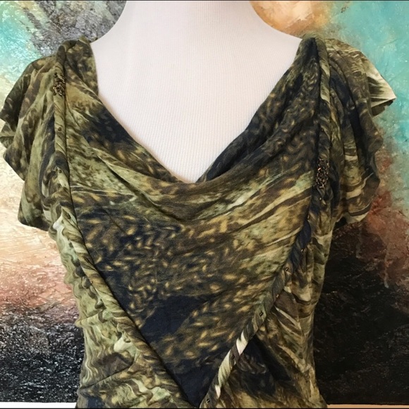 One September army green patterned  top - Picture 3 of 4